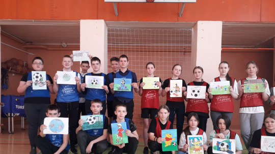 Творческий конкурс рисунков в рамках Всероссийского фестиваля "Футбол в школе" среди обучающихся образовательных организаций.
